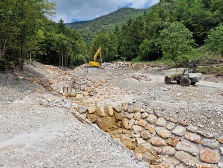 Sanacijska obnova vodotokov in hudournikov po poplavah (11)